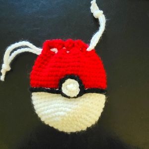 Pokeball pouch